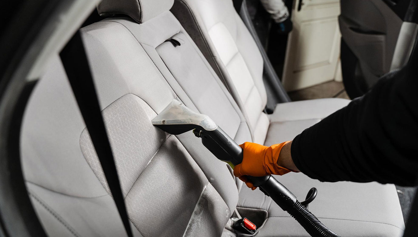 mycie-tapicerki-samochodowej-detailing